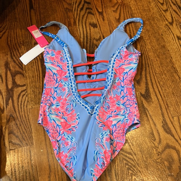 Lilly Pulitzer Jaspen One Piece in Blue Peri Shrimply The Best size 12 NWT - Picture 8 of 10